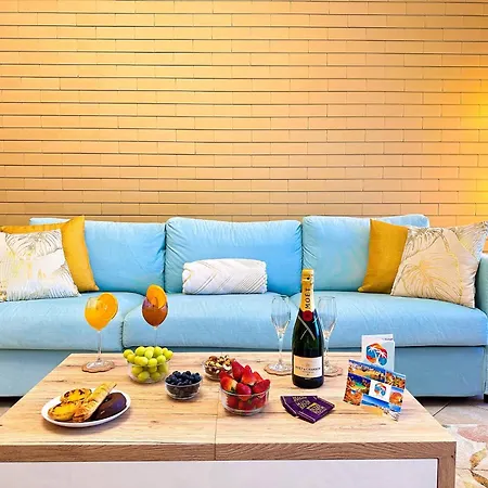 Apartmán Golden Palm By Becherish