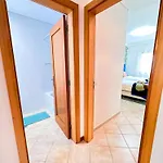 Golden Palm By Becherish Apartment *